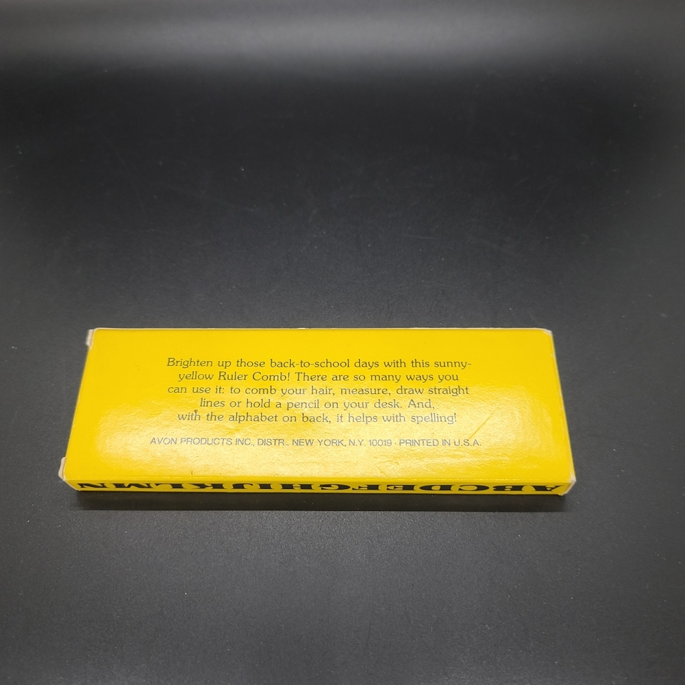 Avon School Days Ruler Comb - Picture 2 of 10